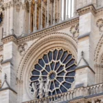 Notre-Dame de Paris vitrail