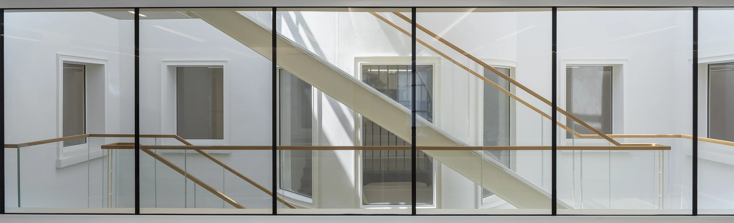 12 rue de la Paix transparence