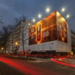 bâche Clarins au 28 Charles de Gaulle